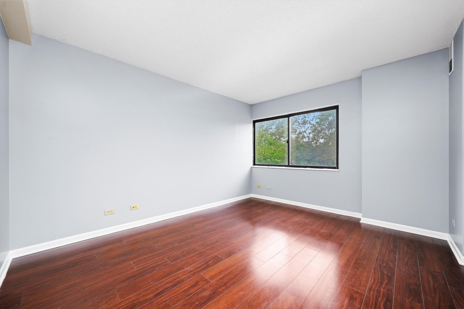 1800 Huntington Boulevard Unit: 208