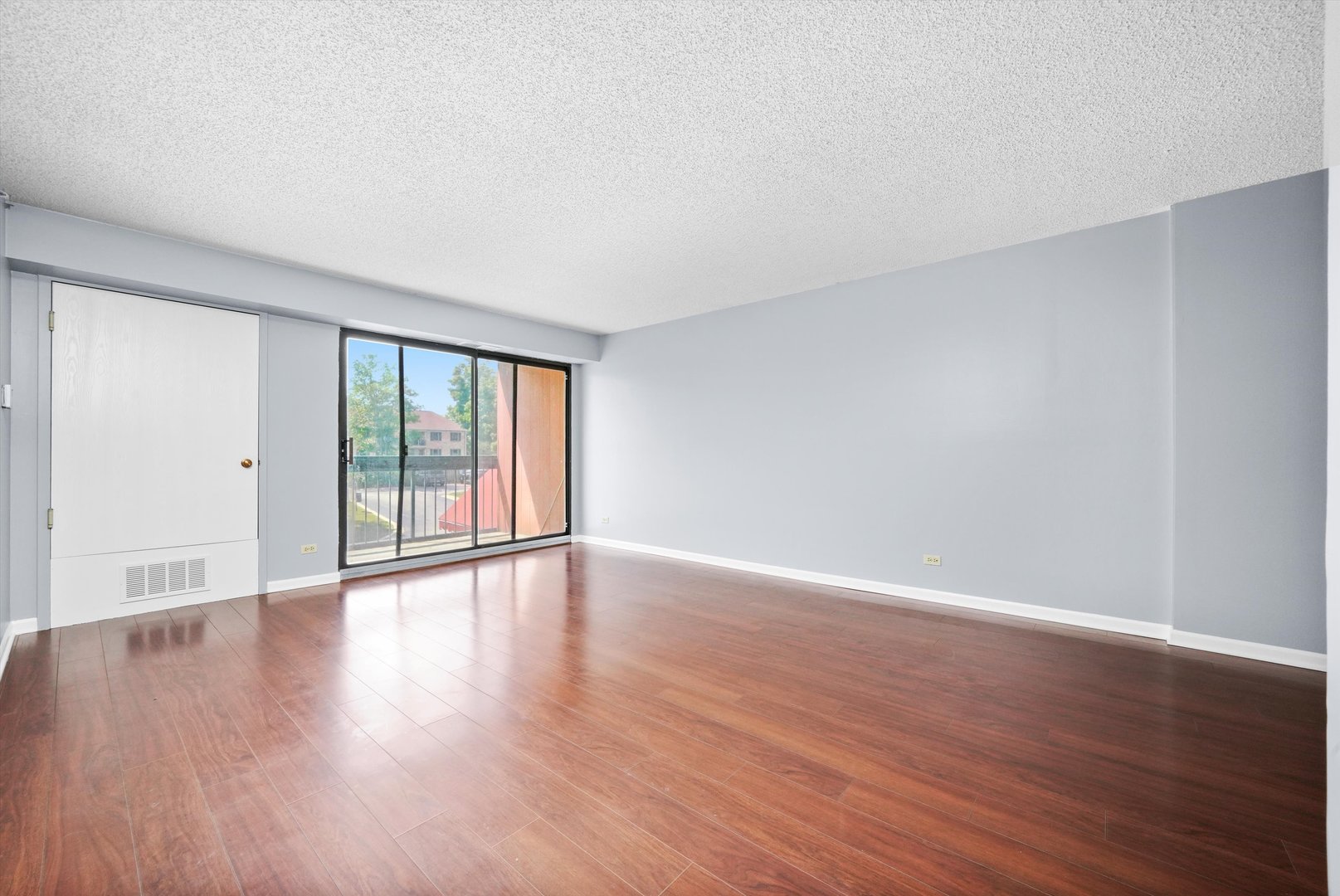 1800 Huntington Boulevard Unit: 208