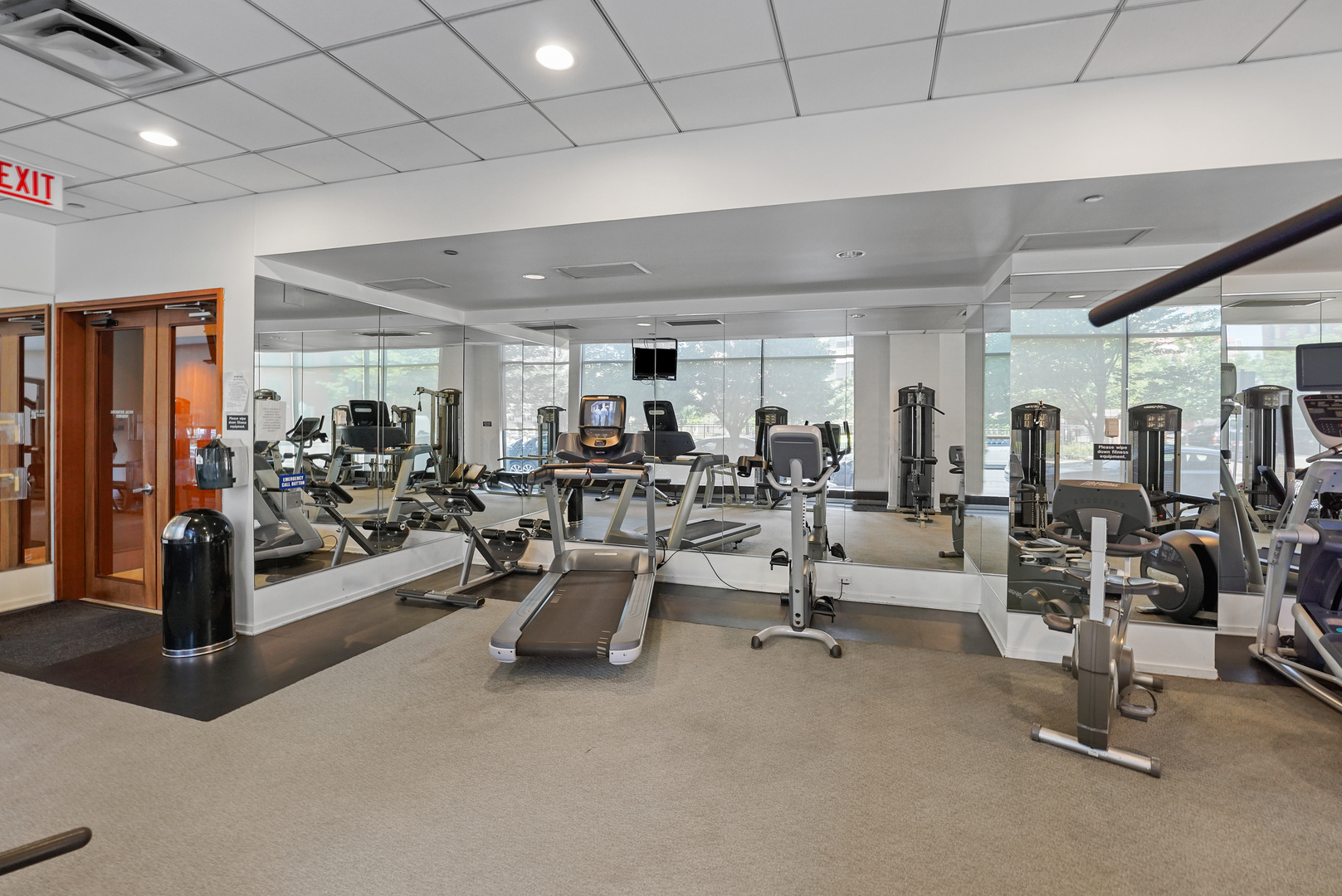 849 N FRANKLIN Street Unit: 920