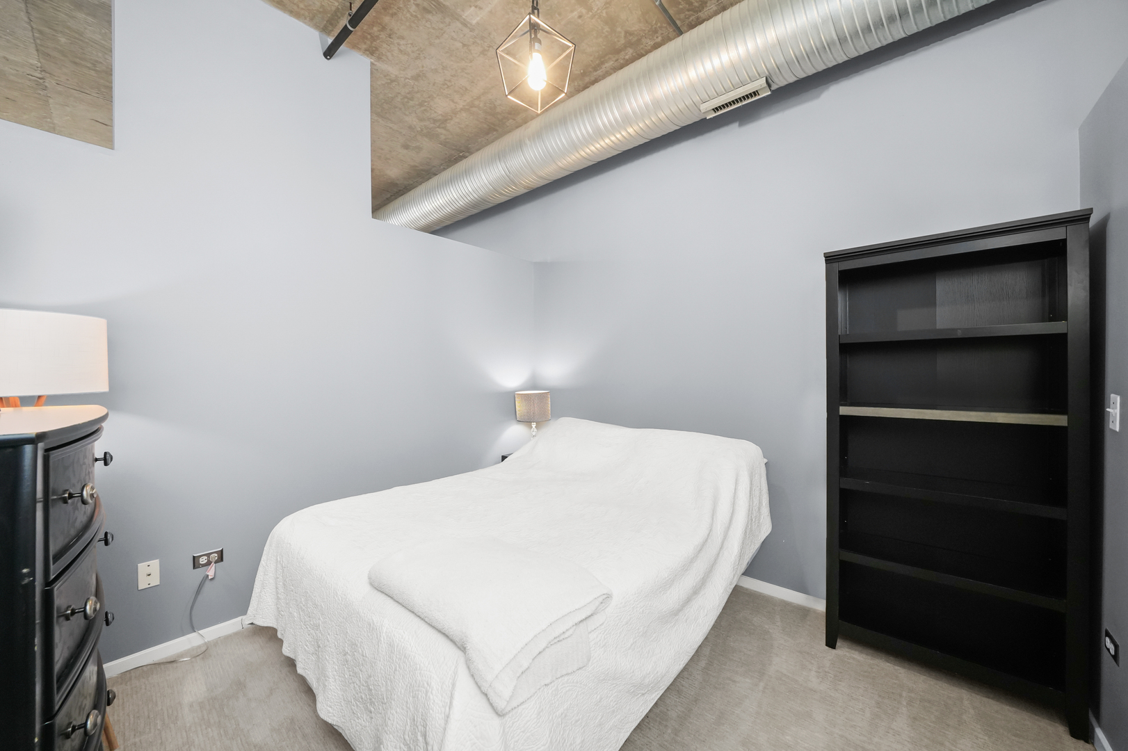 849 N FRANKLIN Street Unit: 920