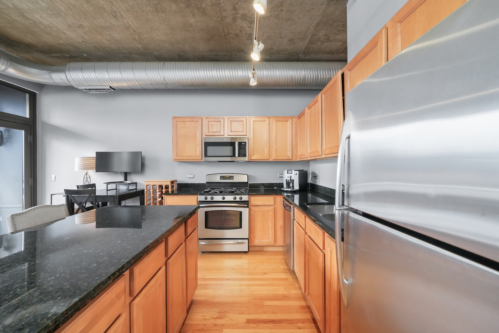 849 N FRANKLIN Street Unit: 920