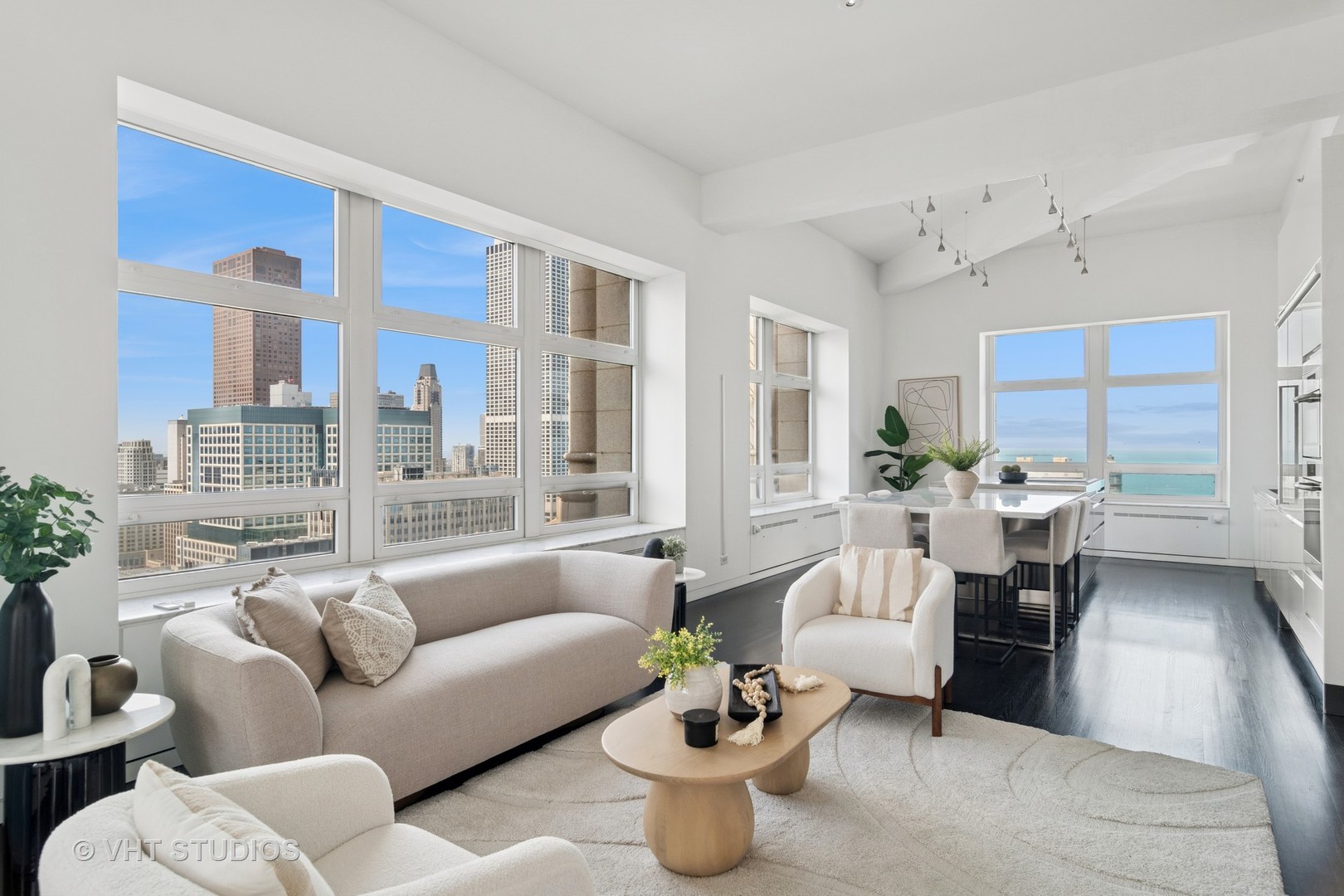 680 N Lake Shore Drive Unit: 2800