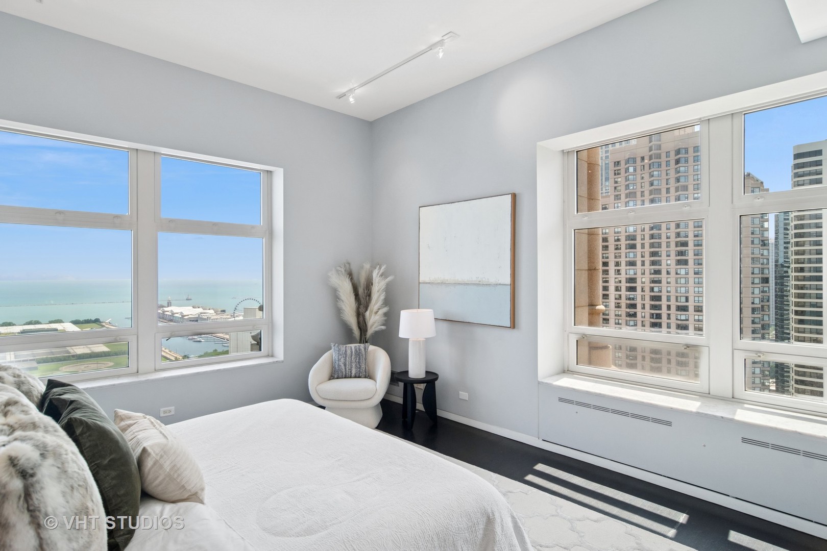 680 N Lake Shore Drive Unit: 2800