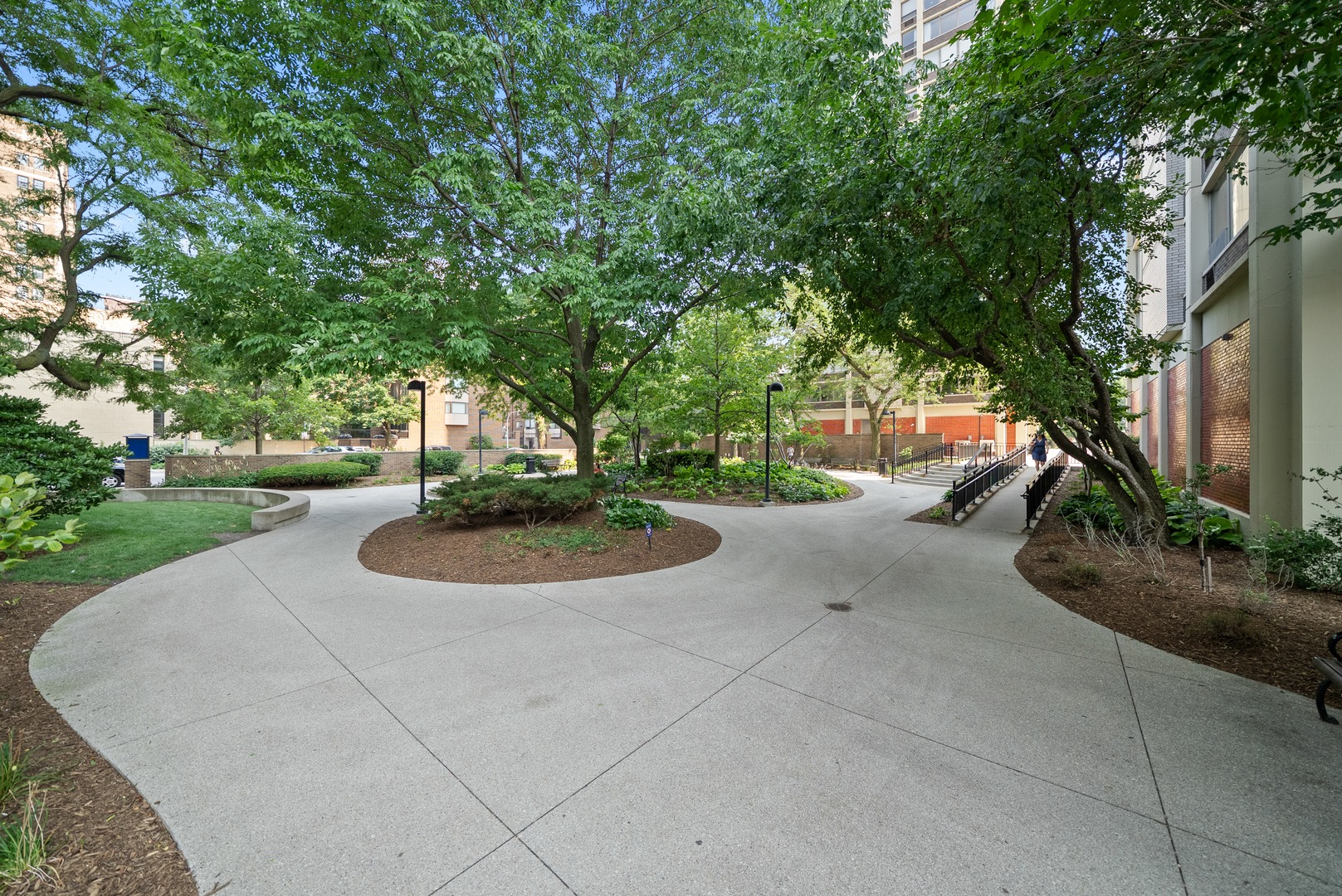 1355 N Sandburg Terrace Unit: 1101D