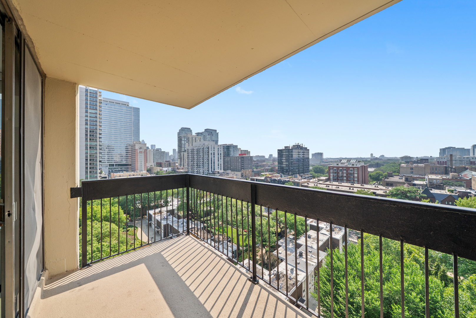1355 N Sandburg Terrace Unit: 1101D