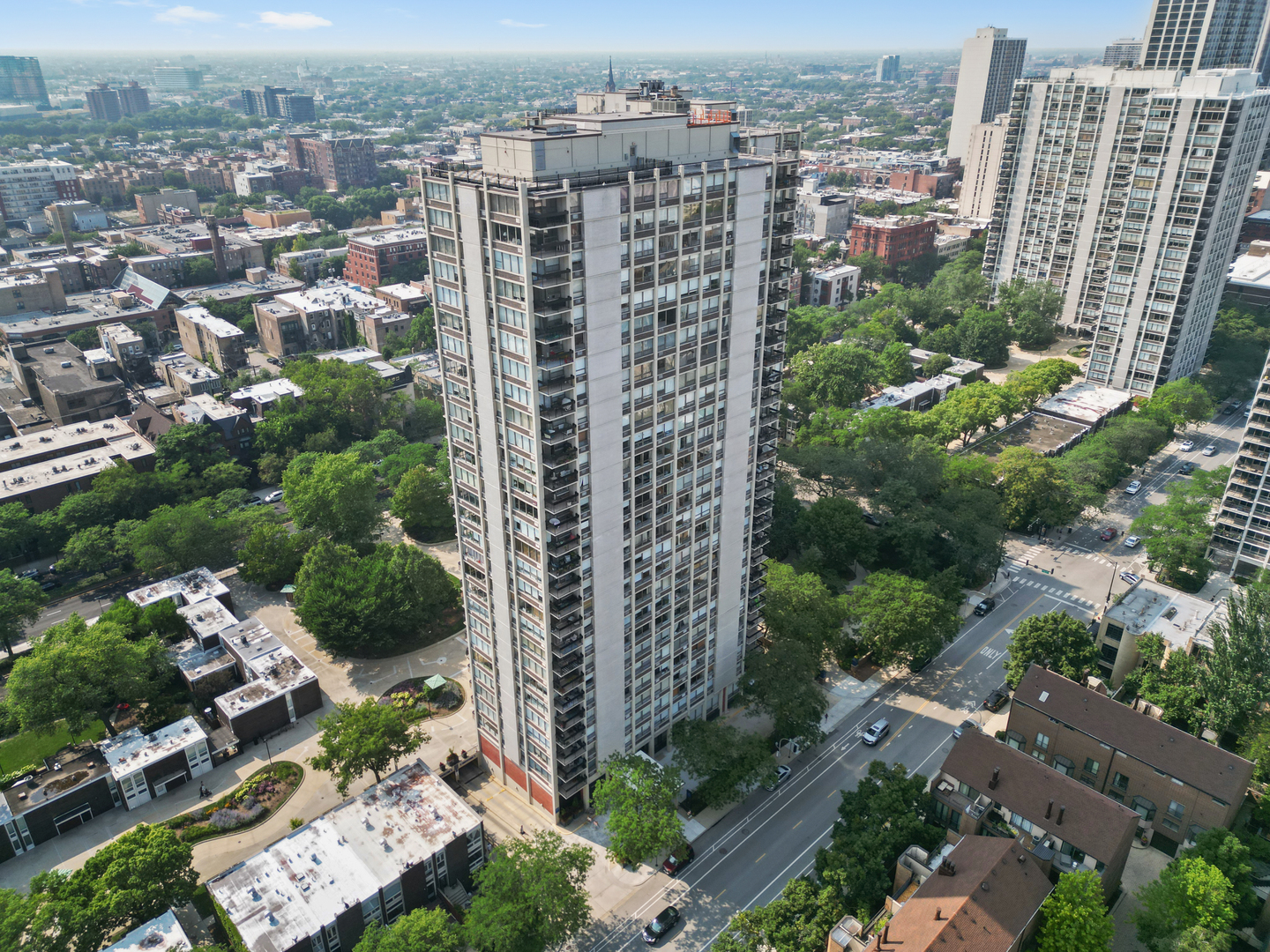 1355 N Sandburg Terrace Unit: 1101D