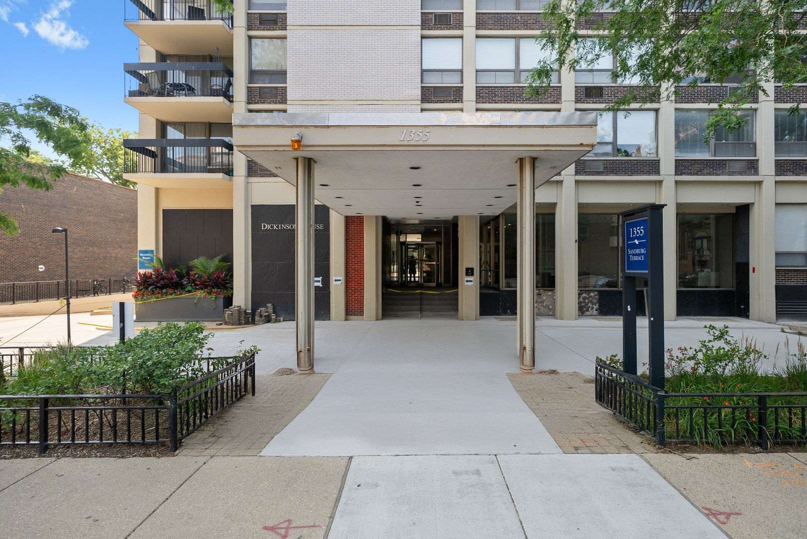 1355 N Sandburg Terrace Unit: 1101D