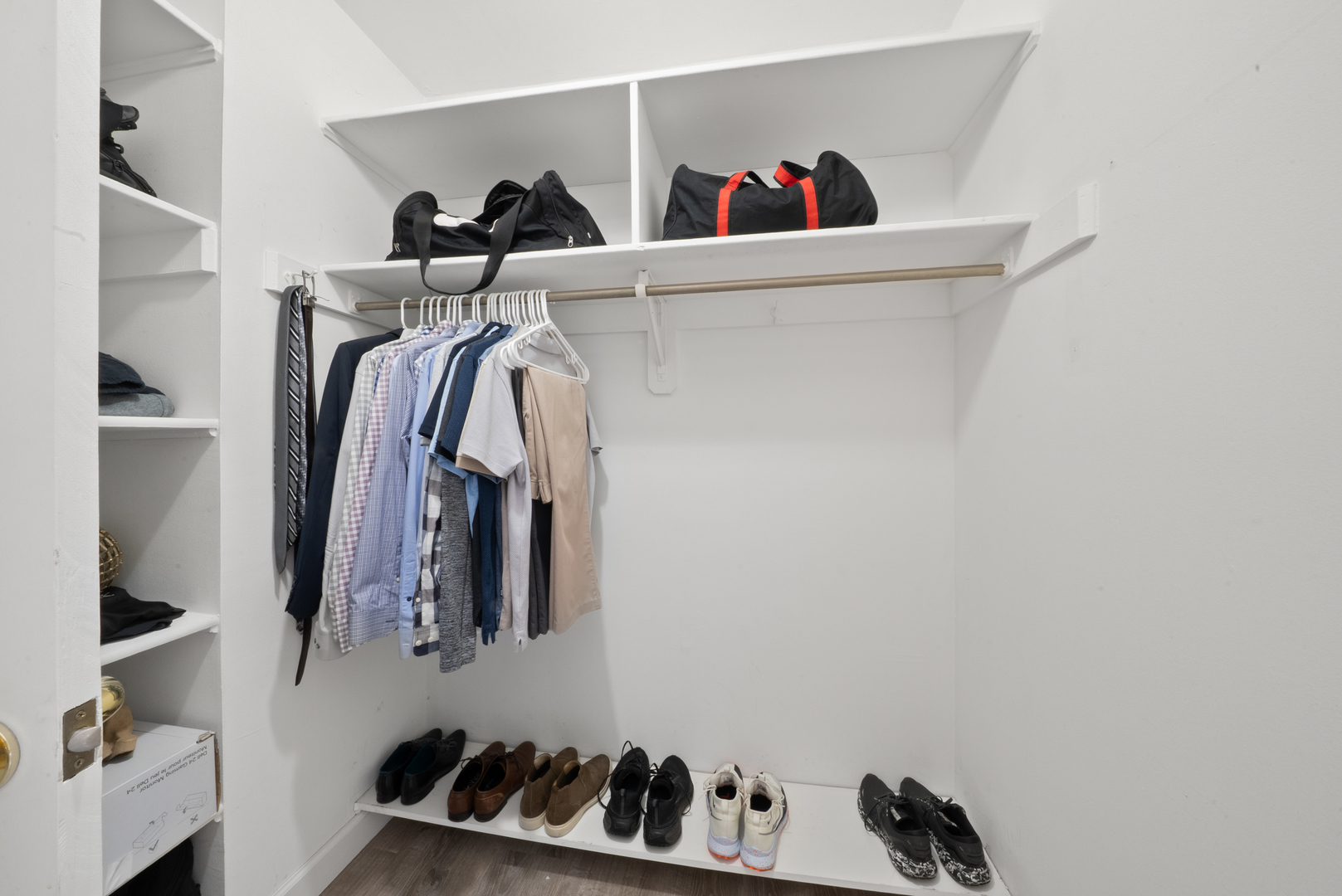 1355 N Sandburg Terrace Unit: 1101D