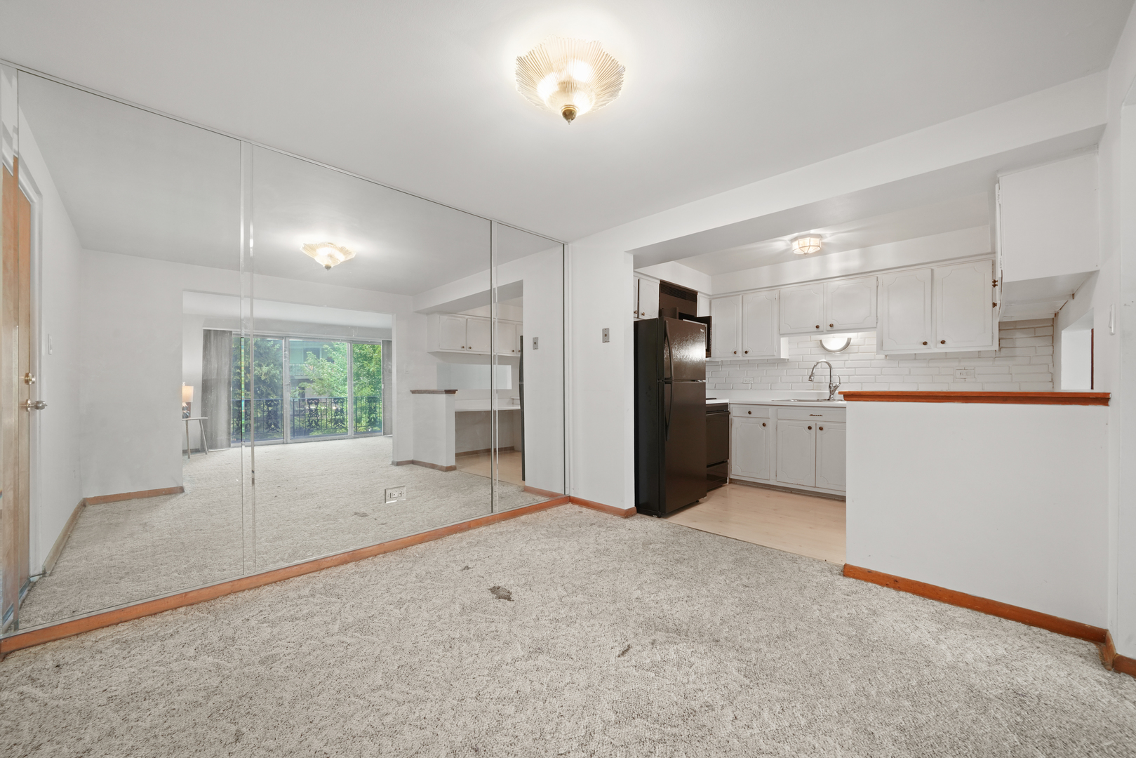 915 8th Avenue Unit: 4