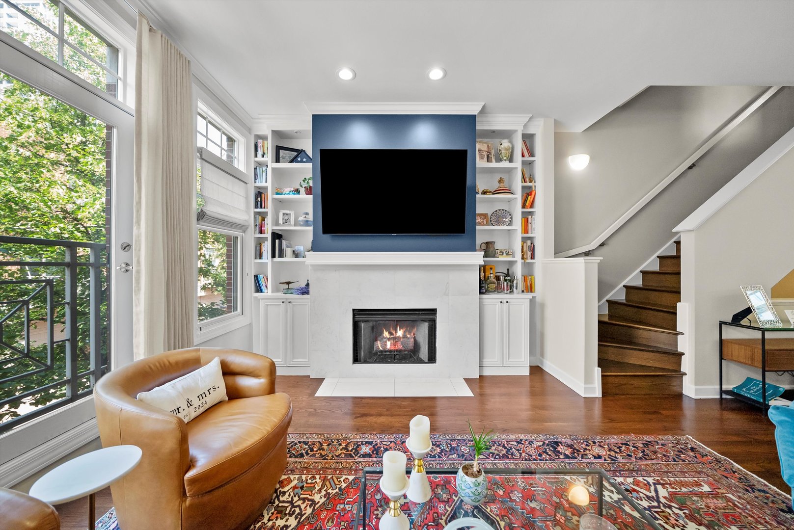 2008 S Calumet Avenue Unit: H