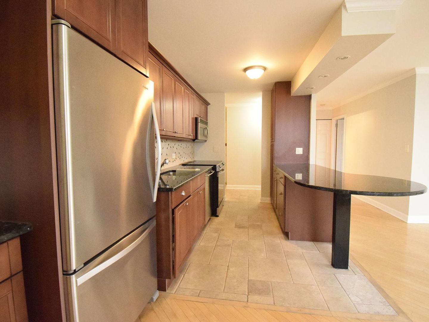 1360 N Sandburg Terrace Unit: 2101
