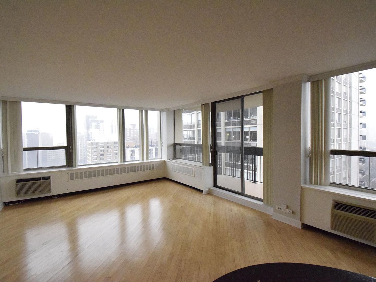 1360 N Sandburg Terrace Unit: 2101