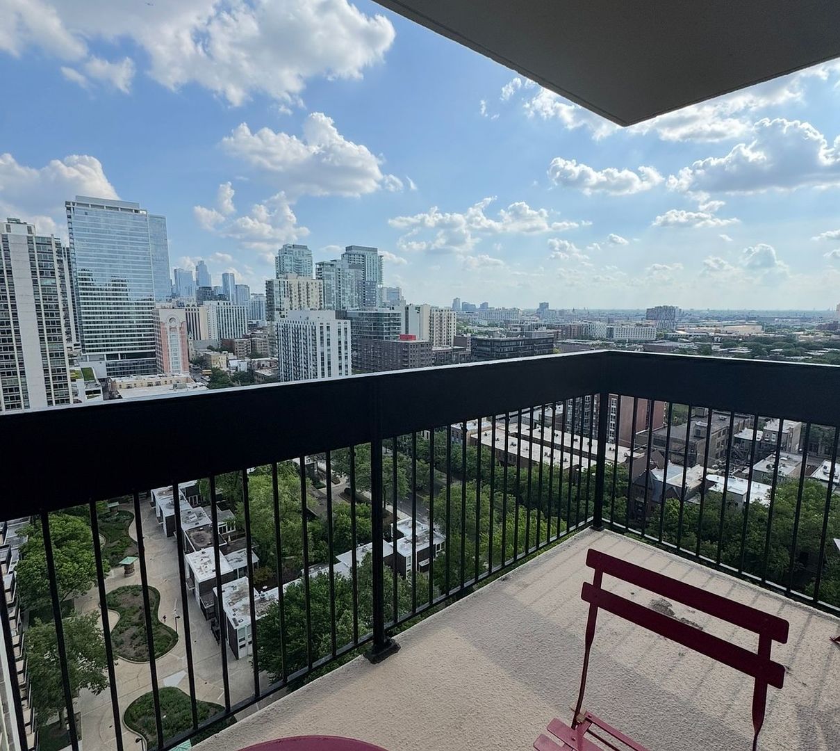 1360 N Sandburg Terrace Unit: 2101