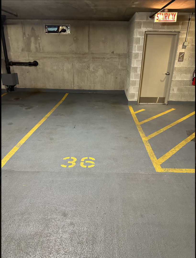 451 W Huron Street Unit: P36