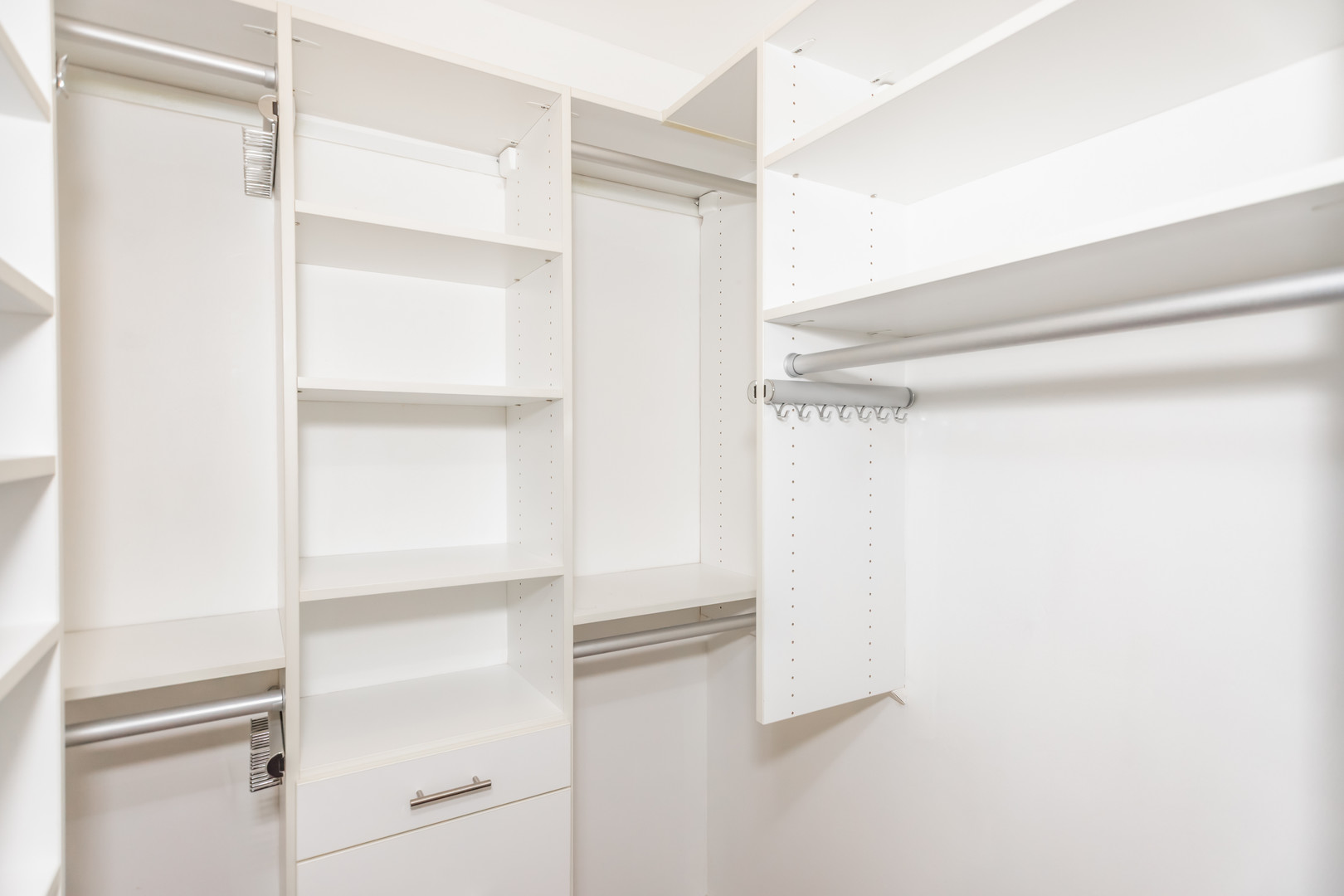 2212 N Campbell Avenue Unit: 2D