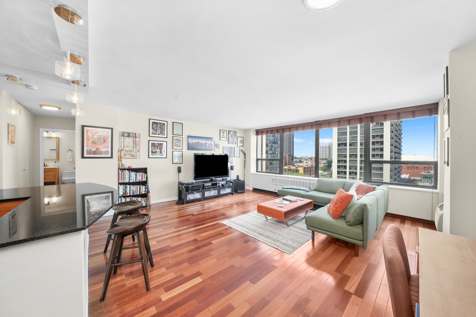 1460 N Sandburg Terrace Unit: 808A