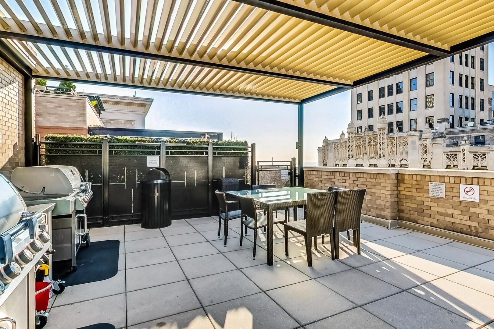 6 N Michigan Avenue Unit: 801