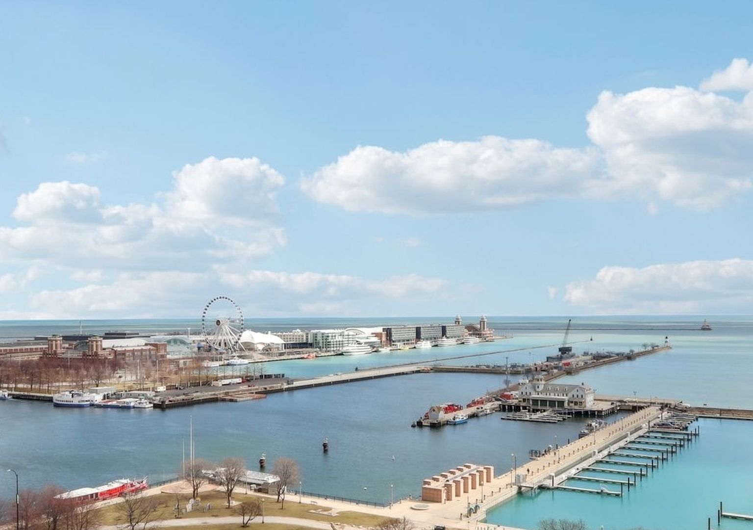 211 N Harbor Drive Unit: 1008