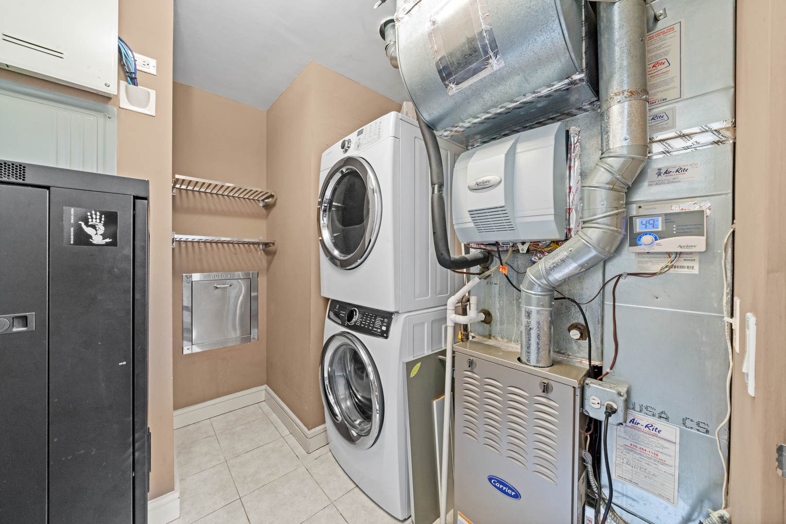 550 W Wellington Avenue Unit: 3E
