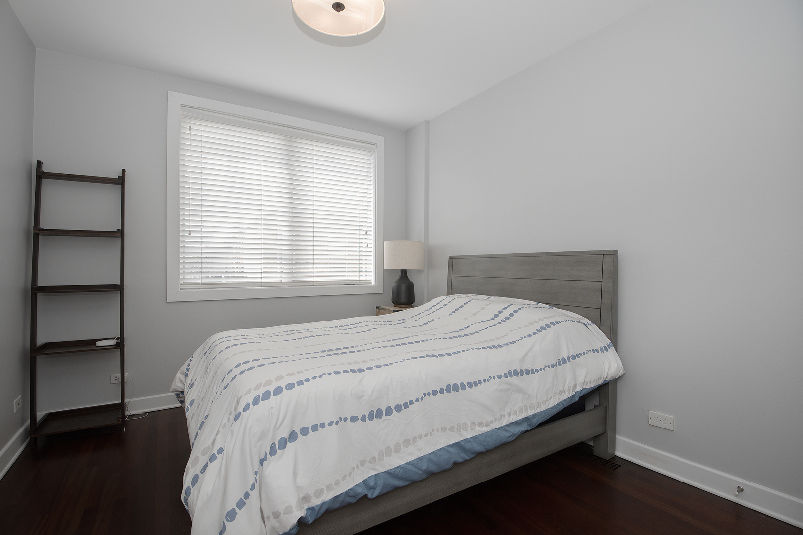 2319 W Wabansia Avenue Unit: 3