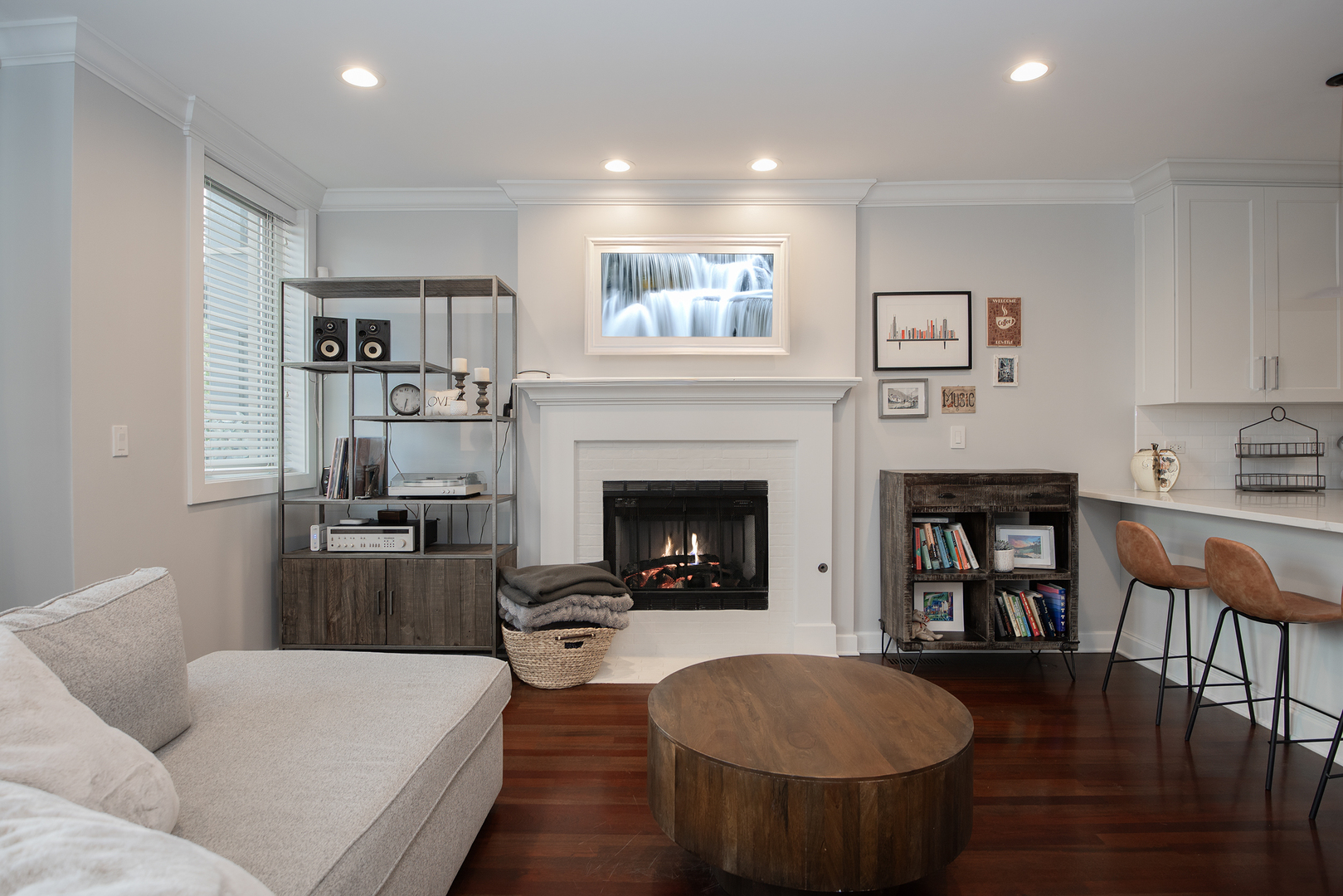 2319 W Wabansia Avenue Unit: 3