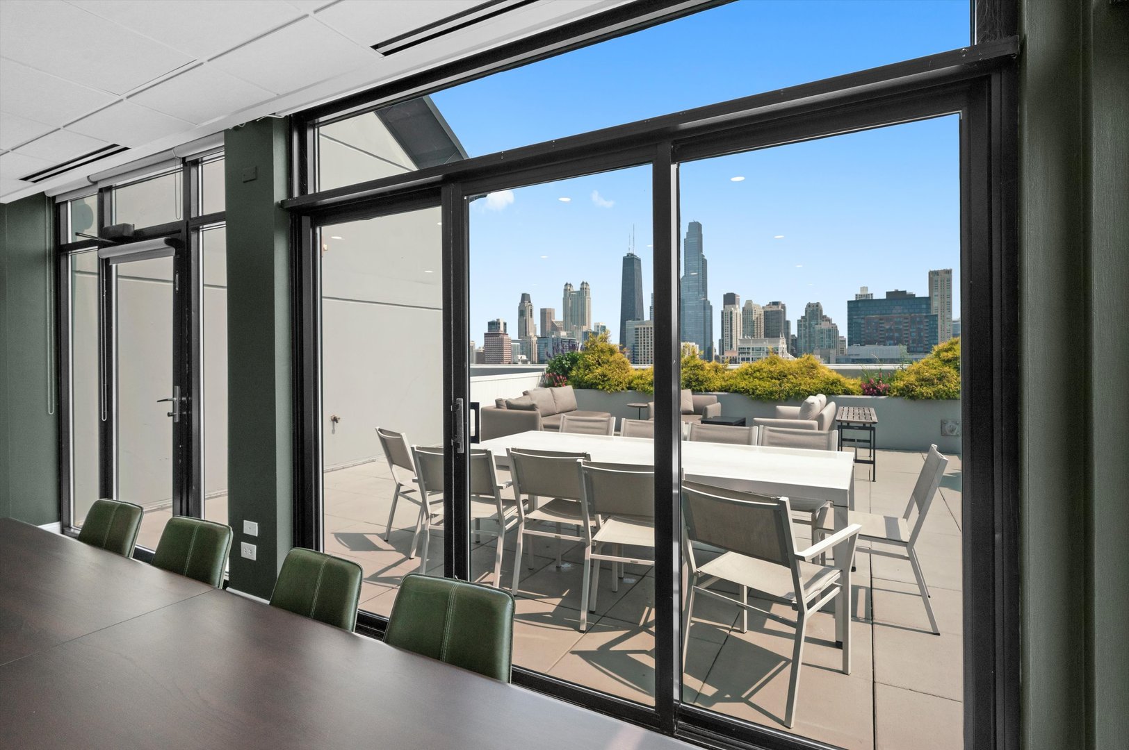 435 W Erie Street Unit: 1103