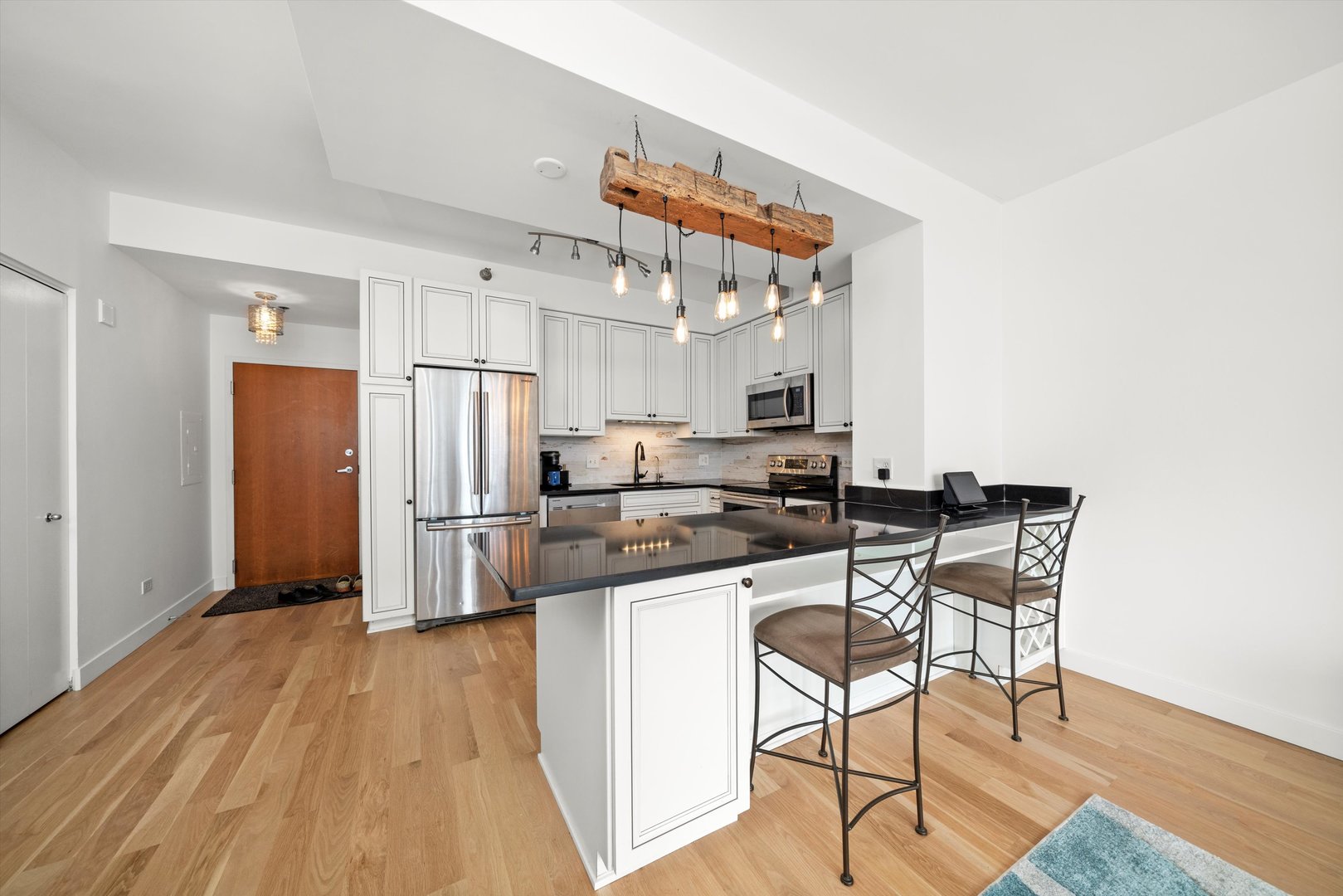 435 W Erie Street Unit: 1103
