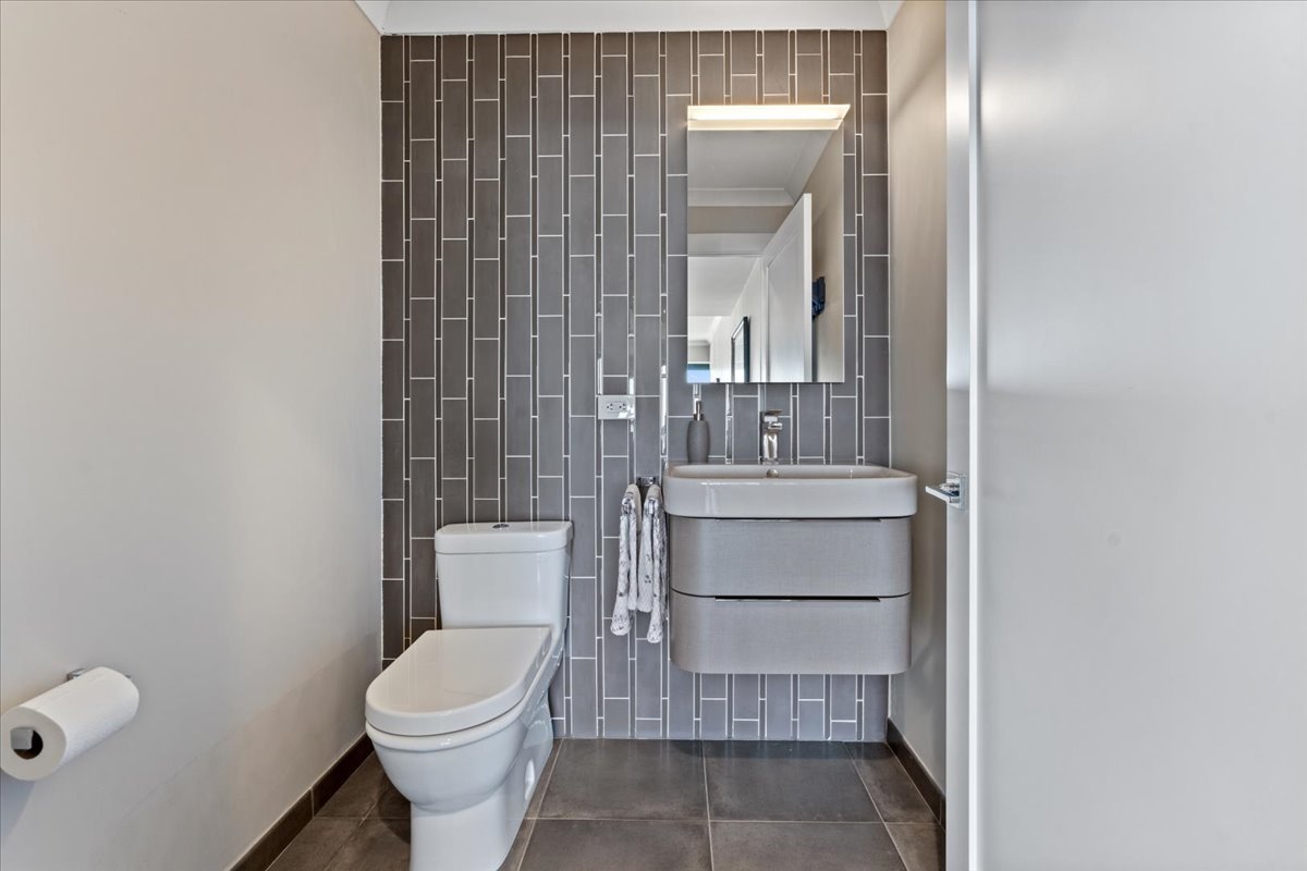 57 E Delaware Place Unit: 3404