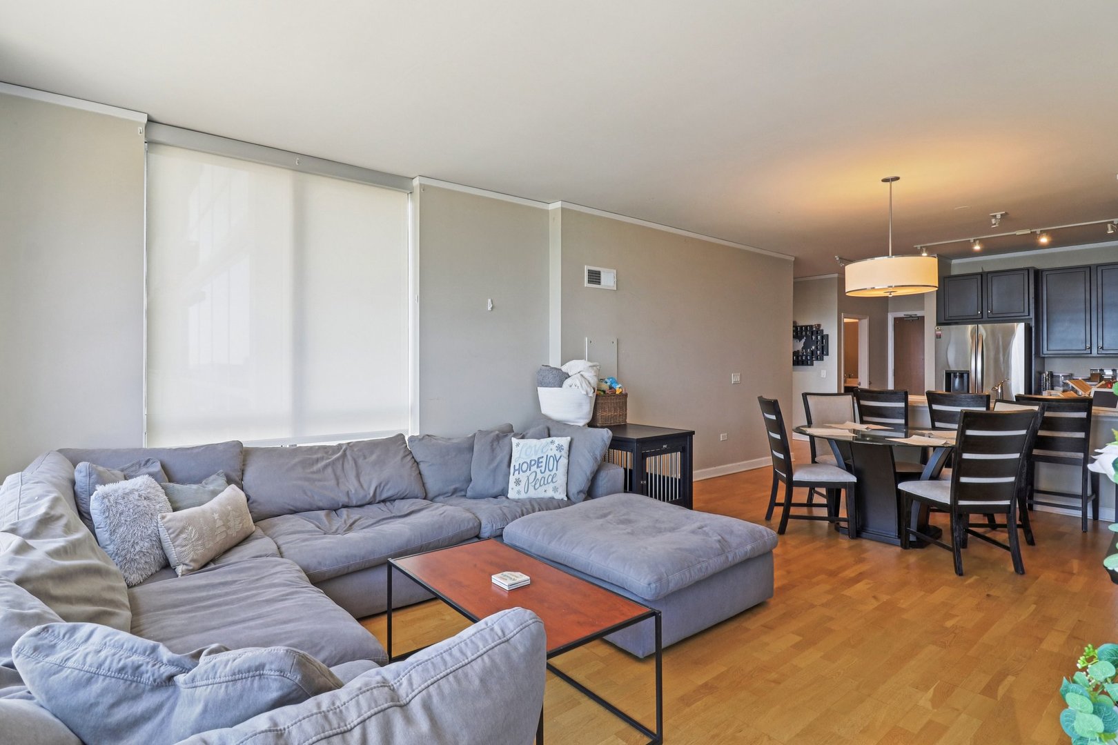 1901 S Calumet Avenue Unit: 2306