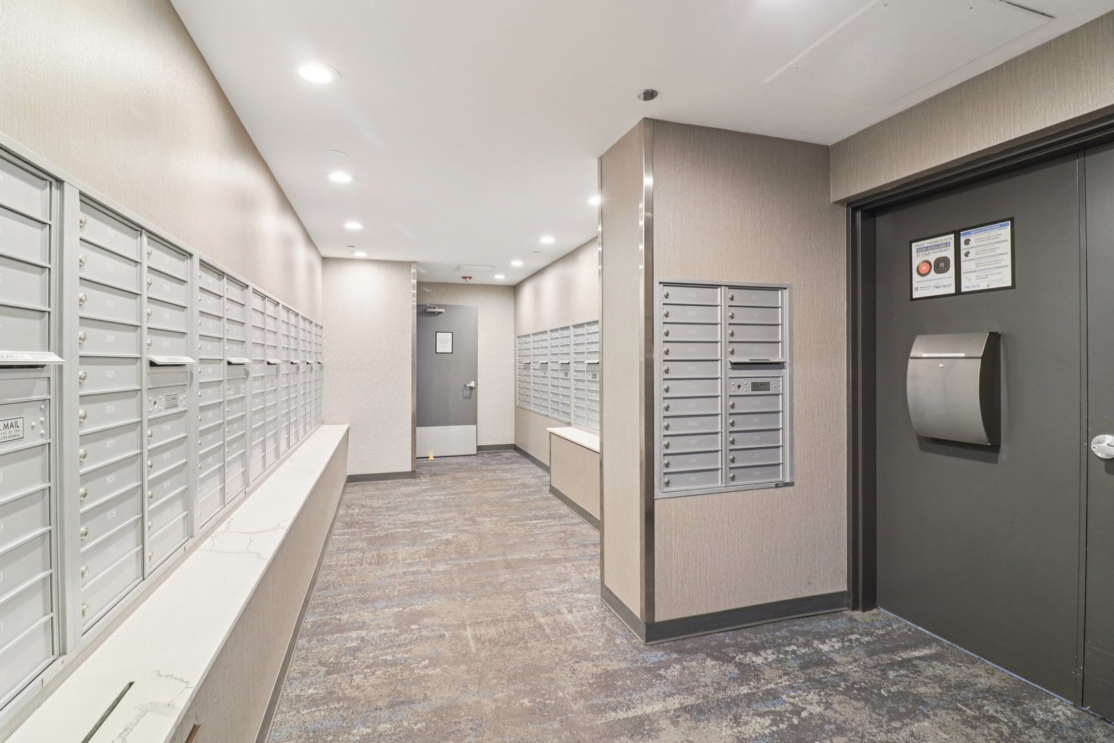 1901 S Calumet Avenue Unit: 2306