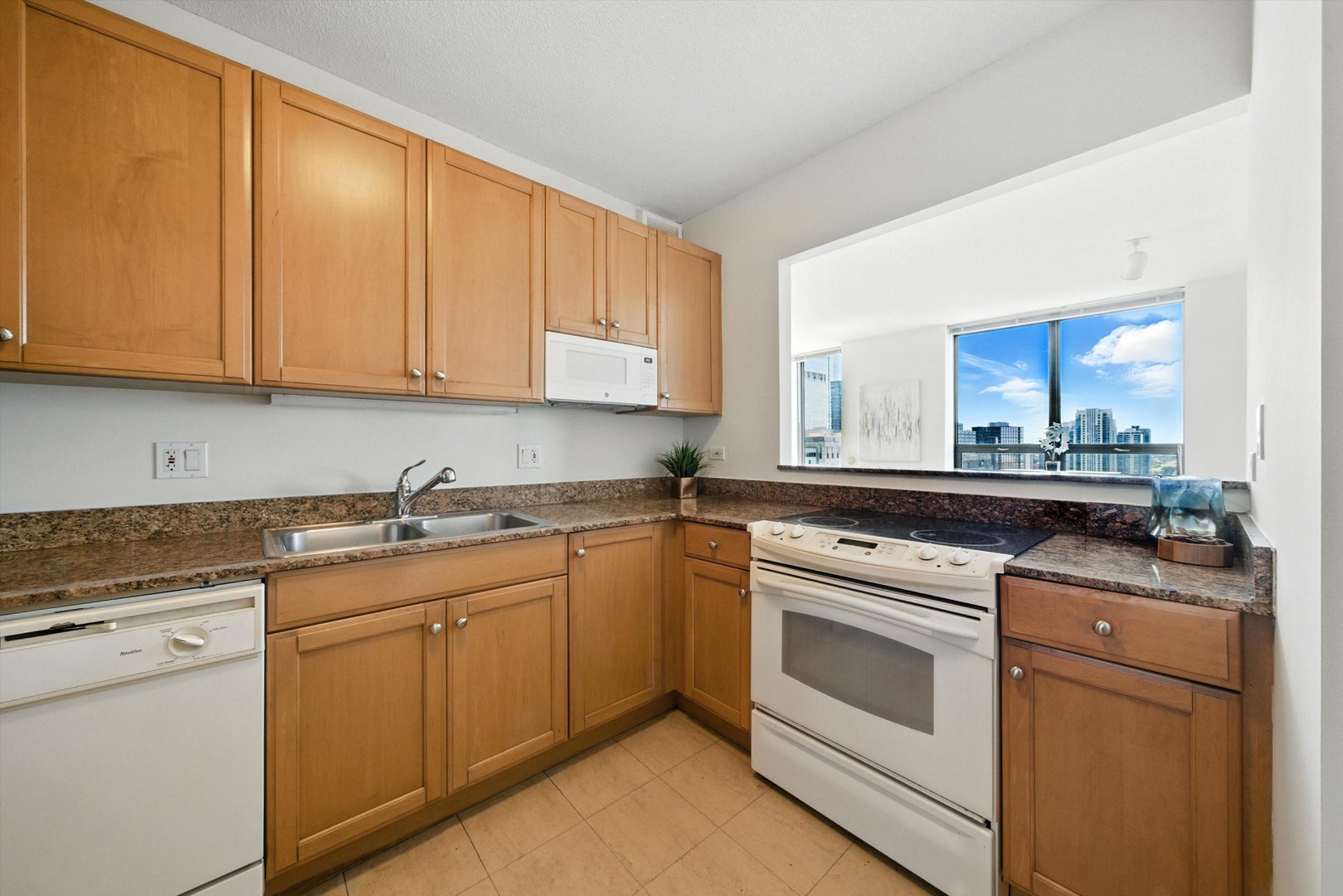 400 N La Salle Drive Unit: 2908