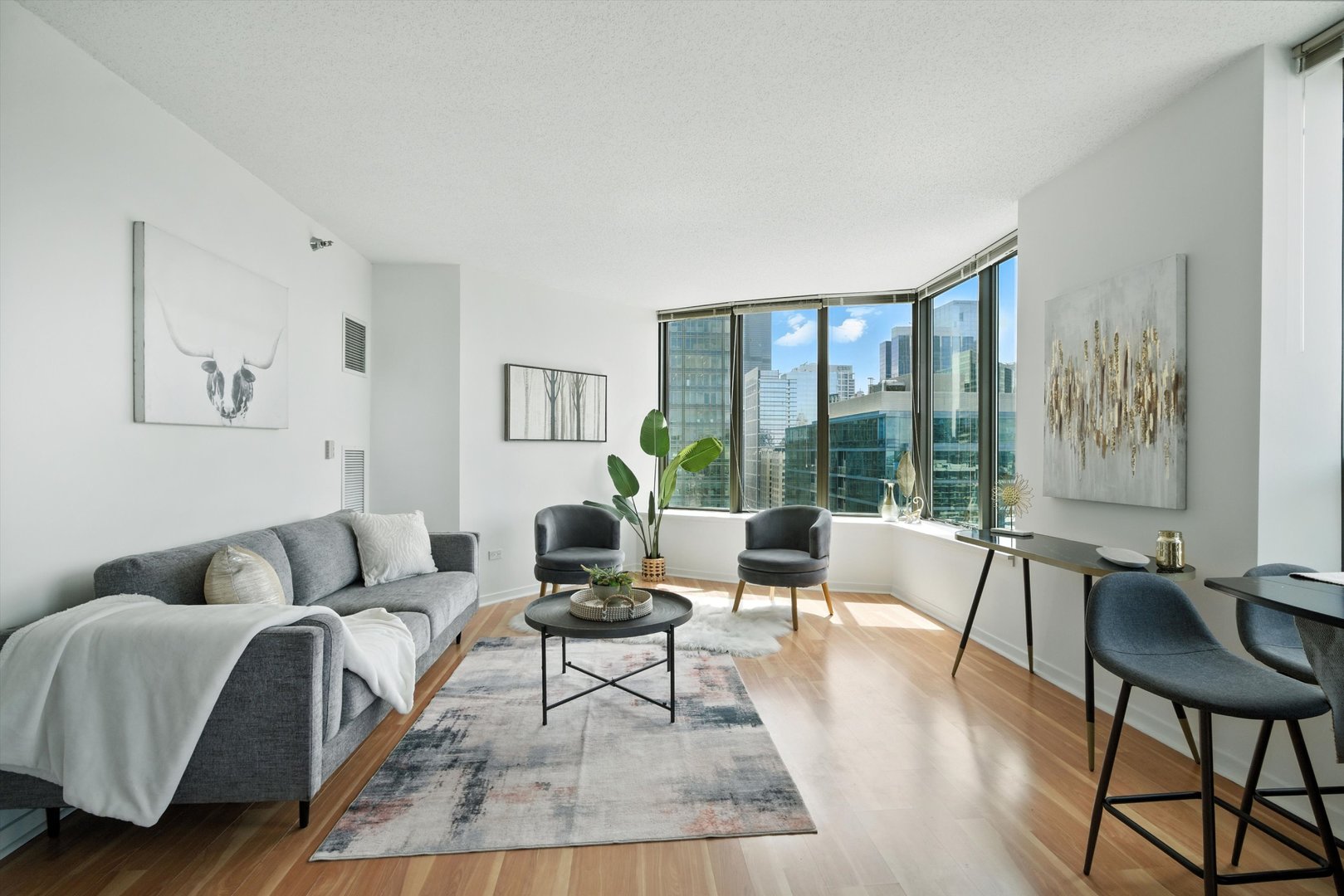 400 N La Salle Drive Unit: 2908