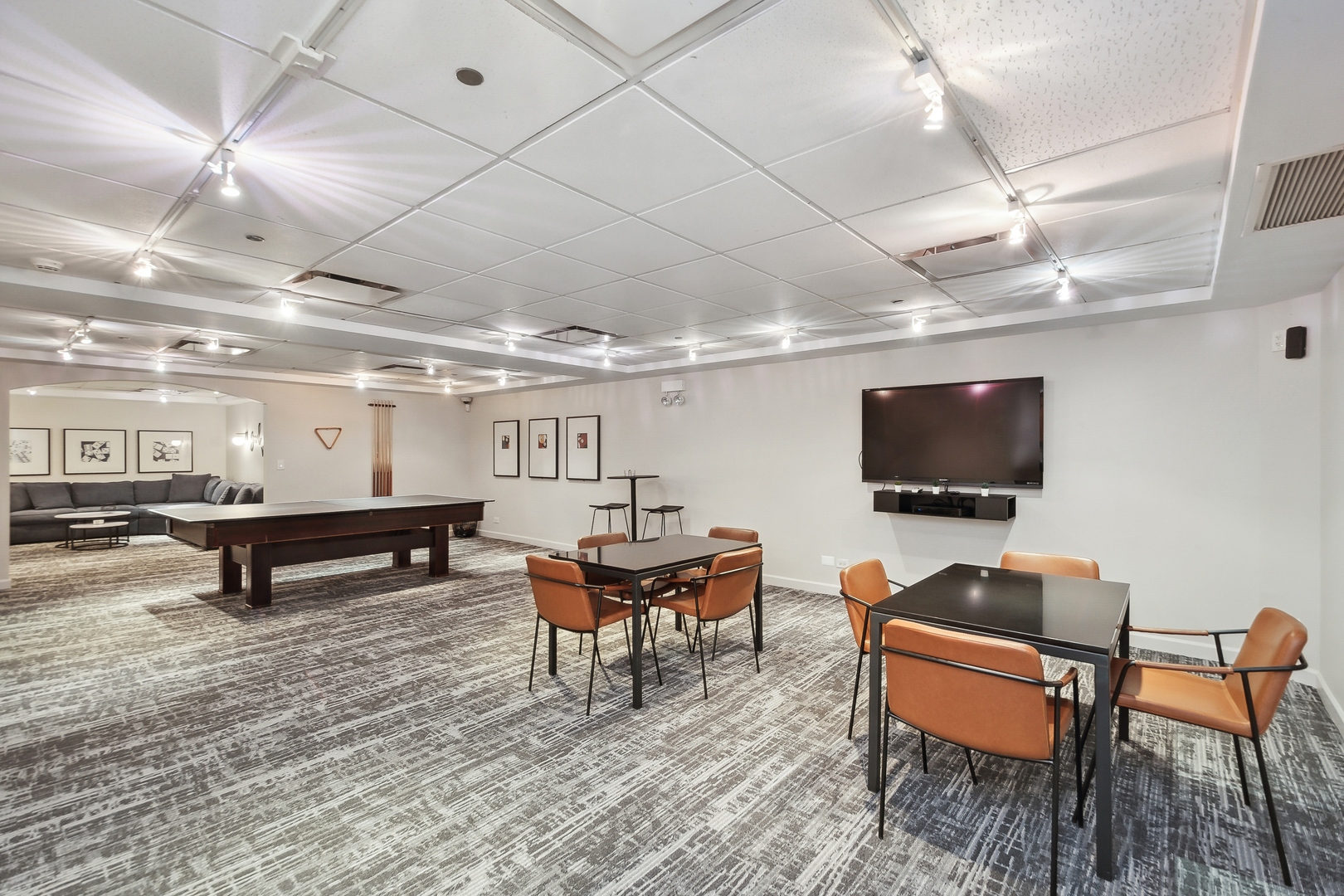 30 E Huron Street Unit: 4110