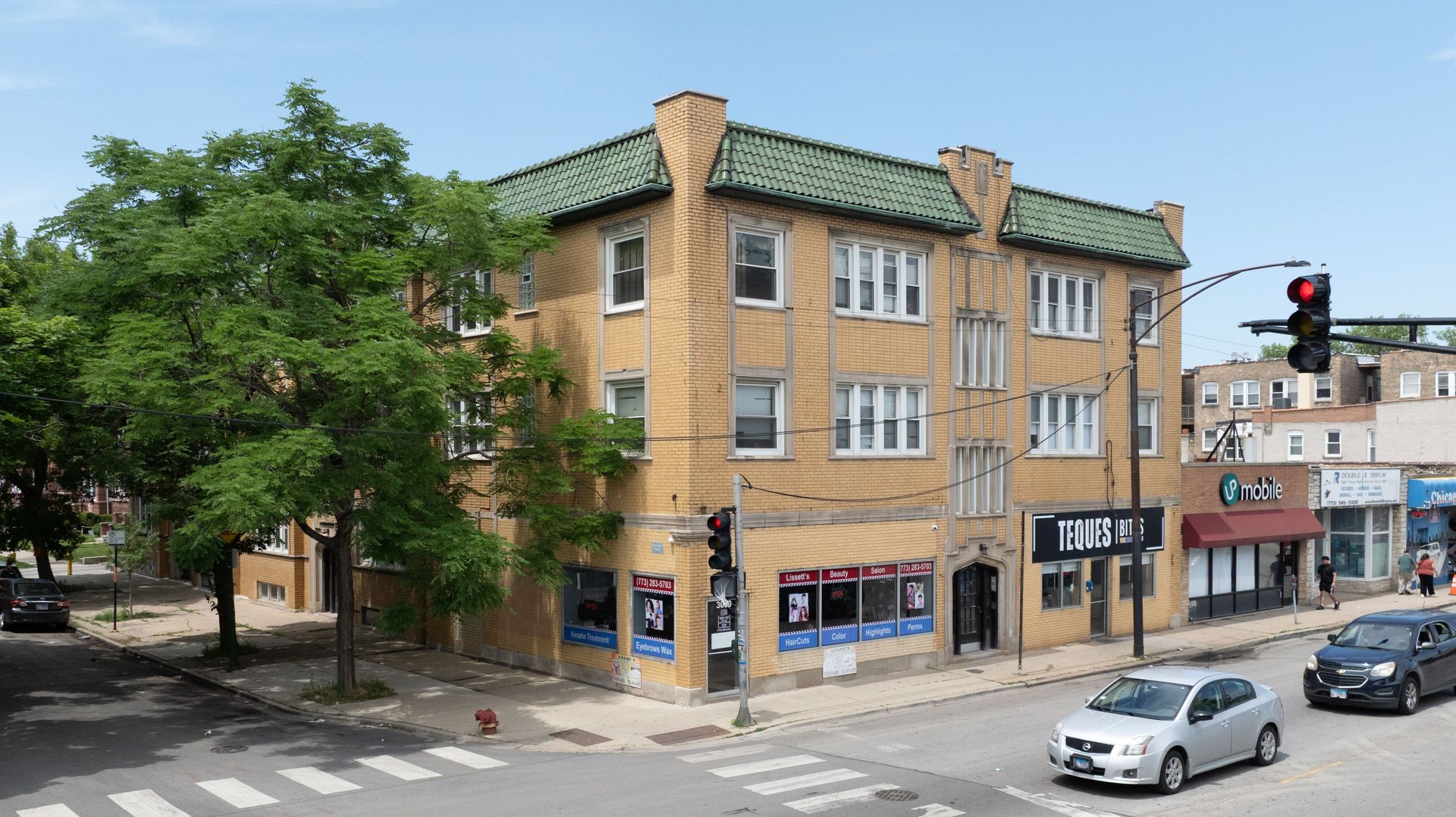 4006 W WELLINGTON Avenue Unit: 3