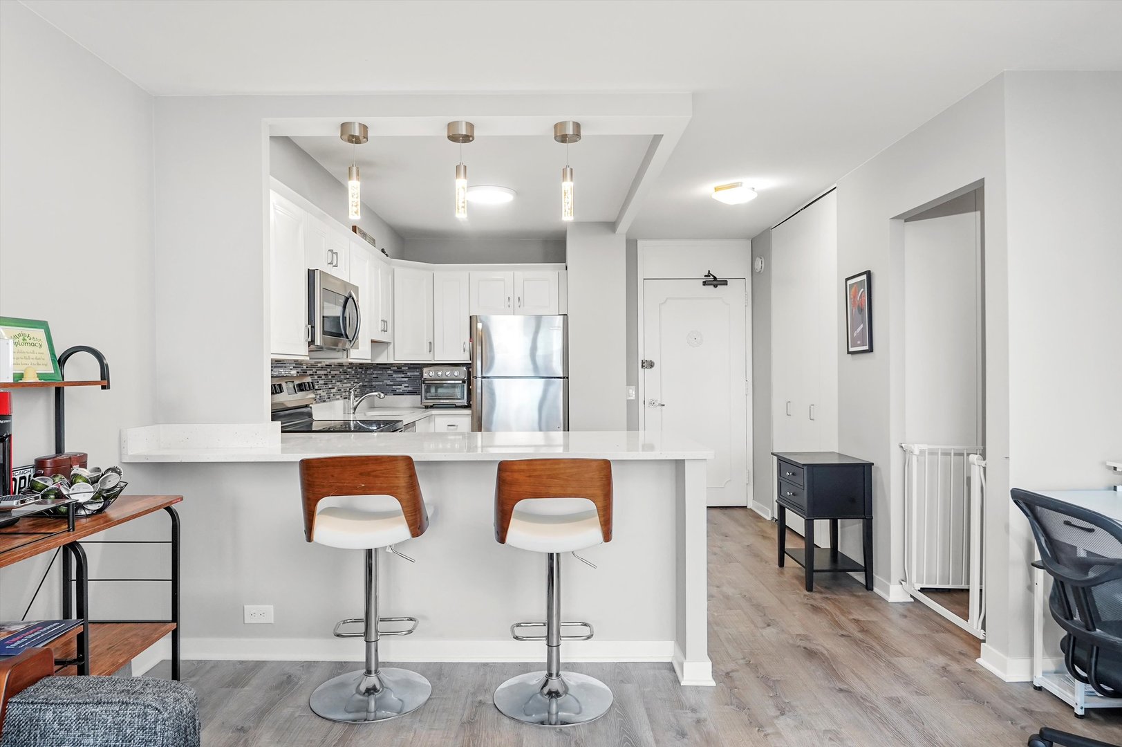 1560 N Sandburg Terrace Unit: 1209J