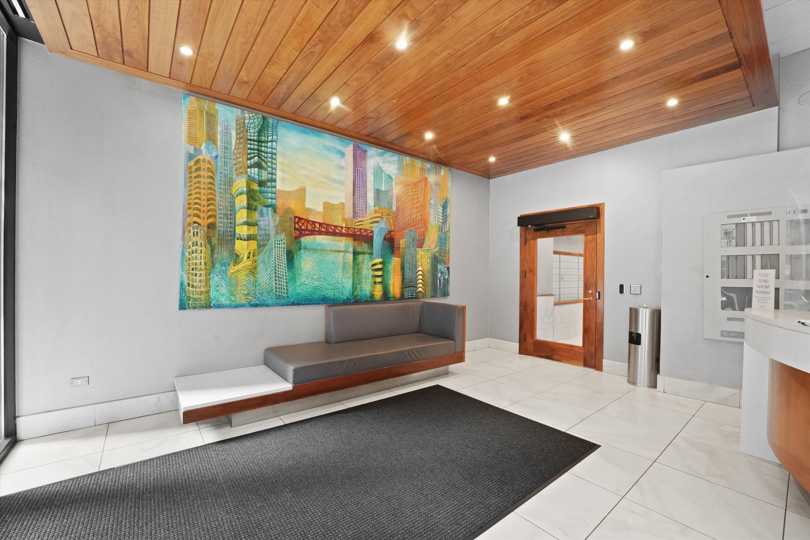 230 E Ontario Street Unit: 603