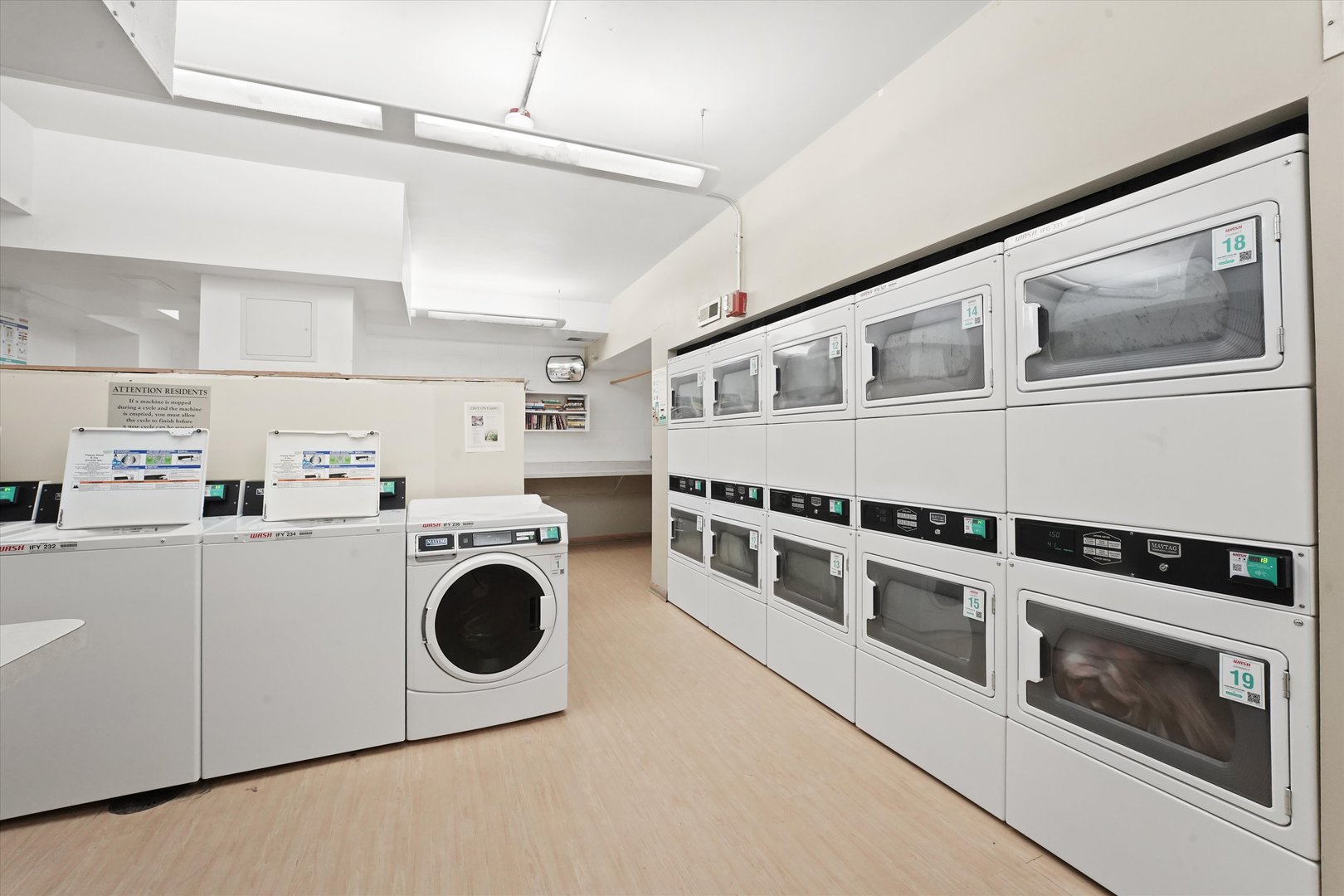 230 E Ontario Street Unit: 603