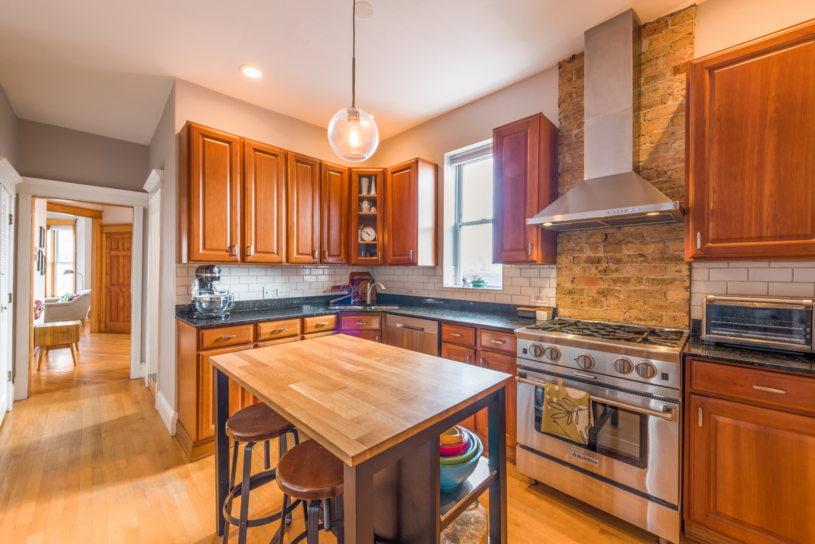 3115 W Belden Avenue Unit: 3