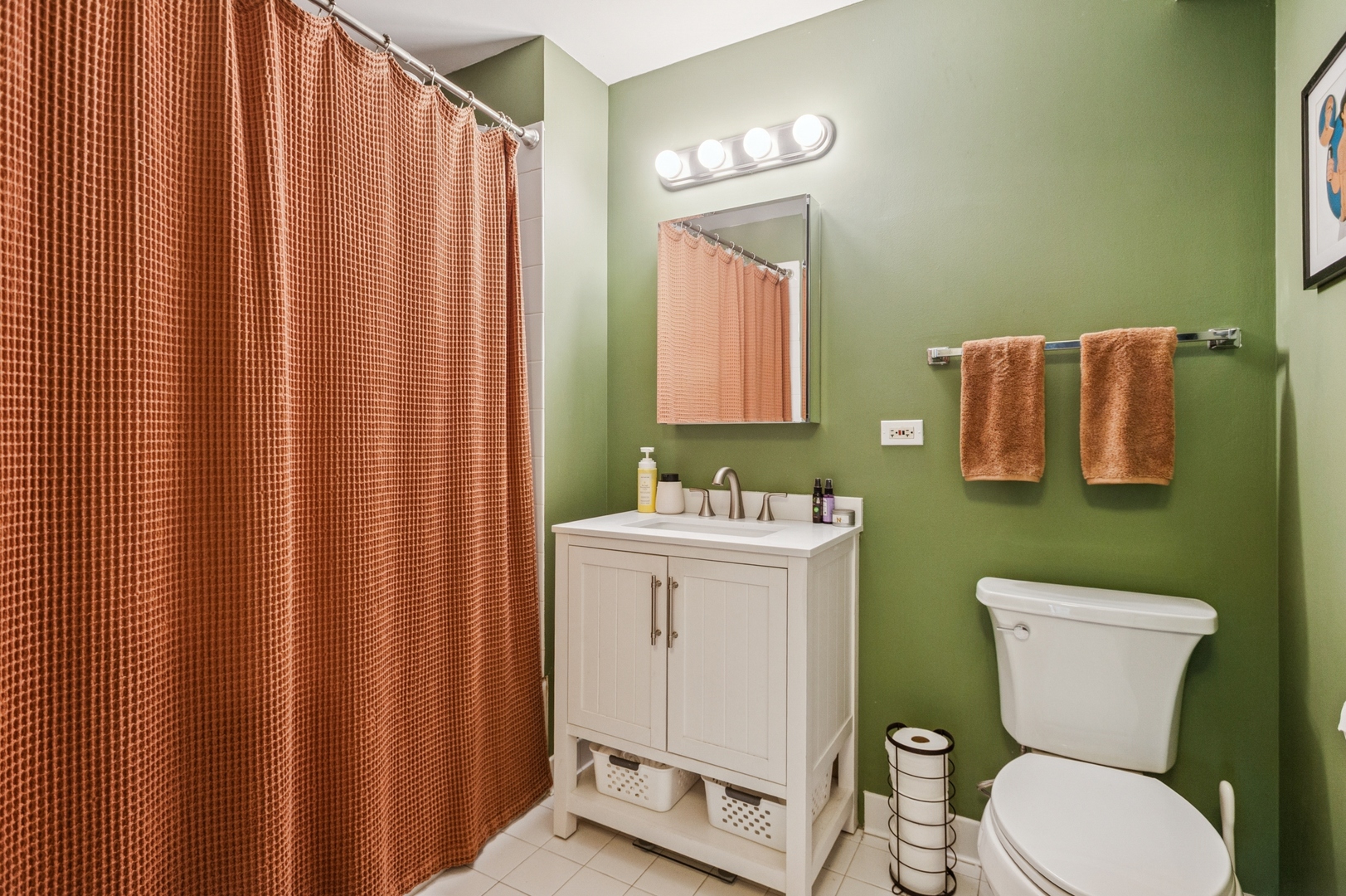 2 E ERIE Street Unit: 1414