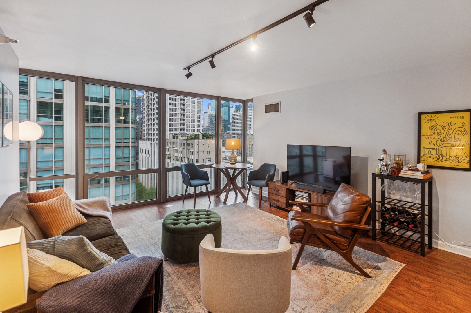 2 E ERIE Street Unit: 1414