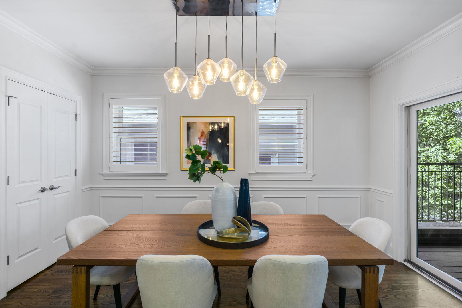 1833 W Addison Street Unit: 2