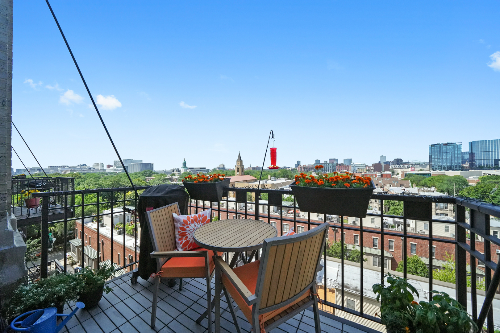 811 S Lytle Street Unit: 612