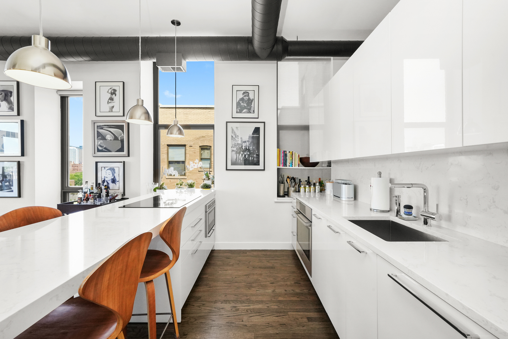 811 S Lytle Street Unit: 612
