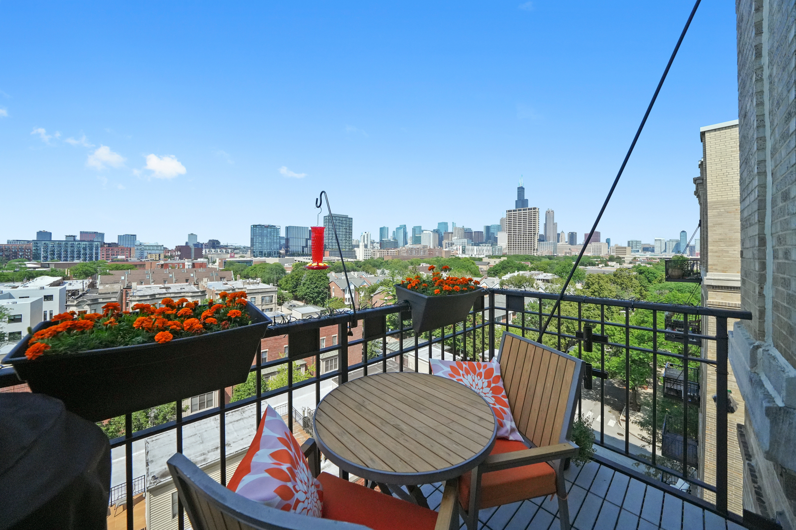 811 S Lytle Street Unit: 612