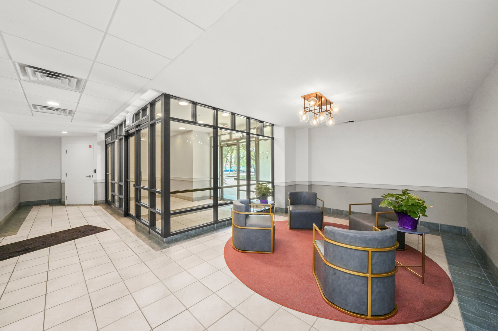 811 S Lytle Street Unit: 612