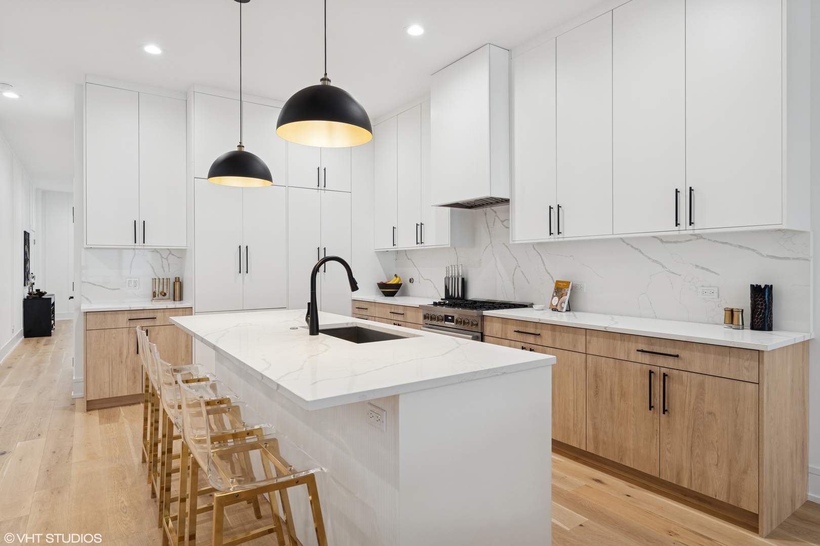 1714 N Washtenaw Avenue Unit: 1