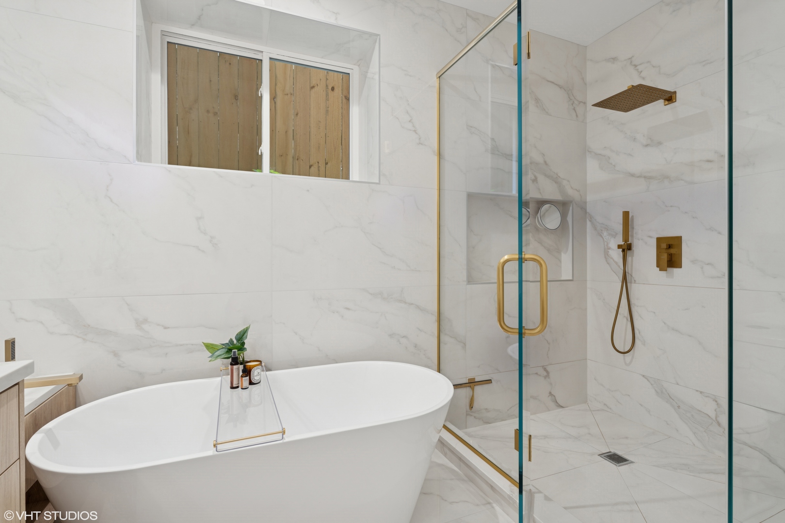 1714 N Washtenaw Avenue Unit: 1