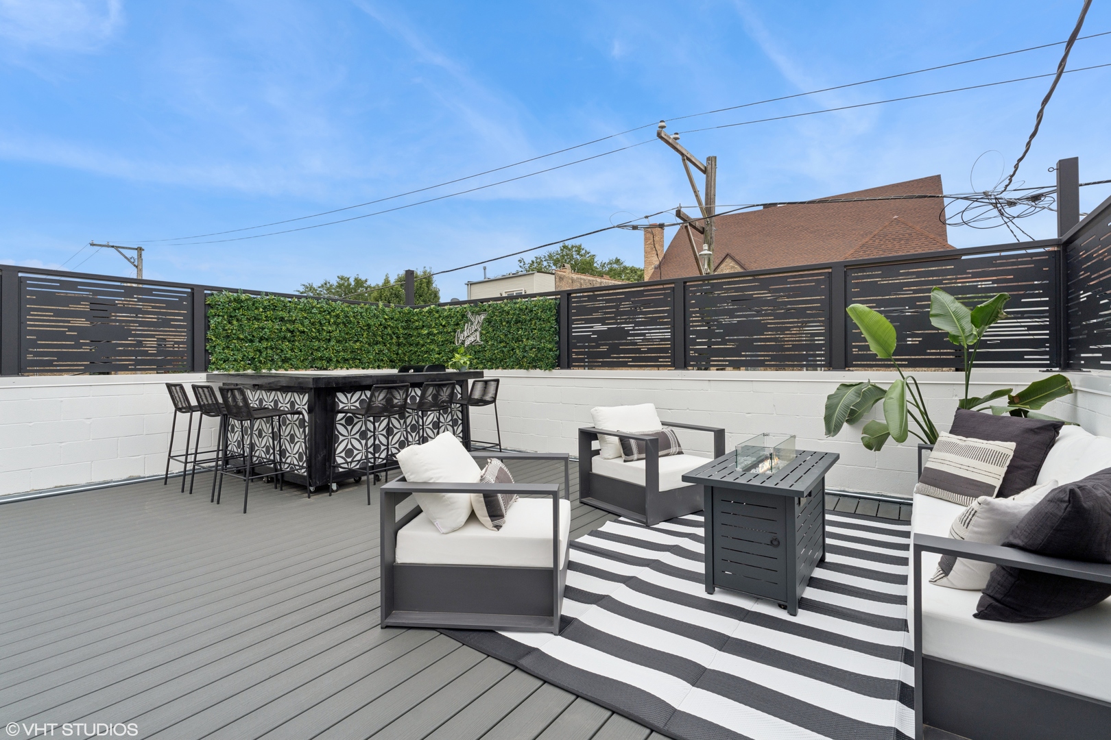 1714 N Washtenaw Avenue Unit: 1