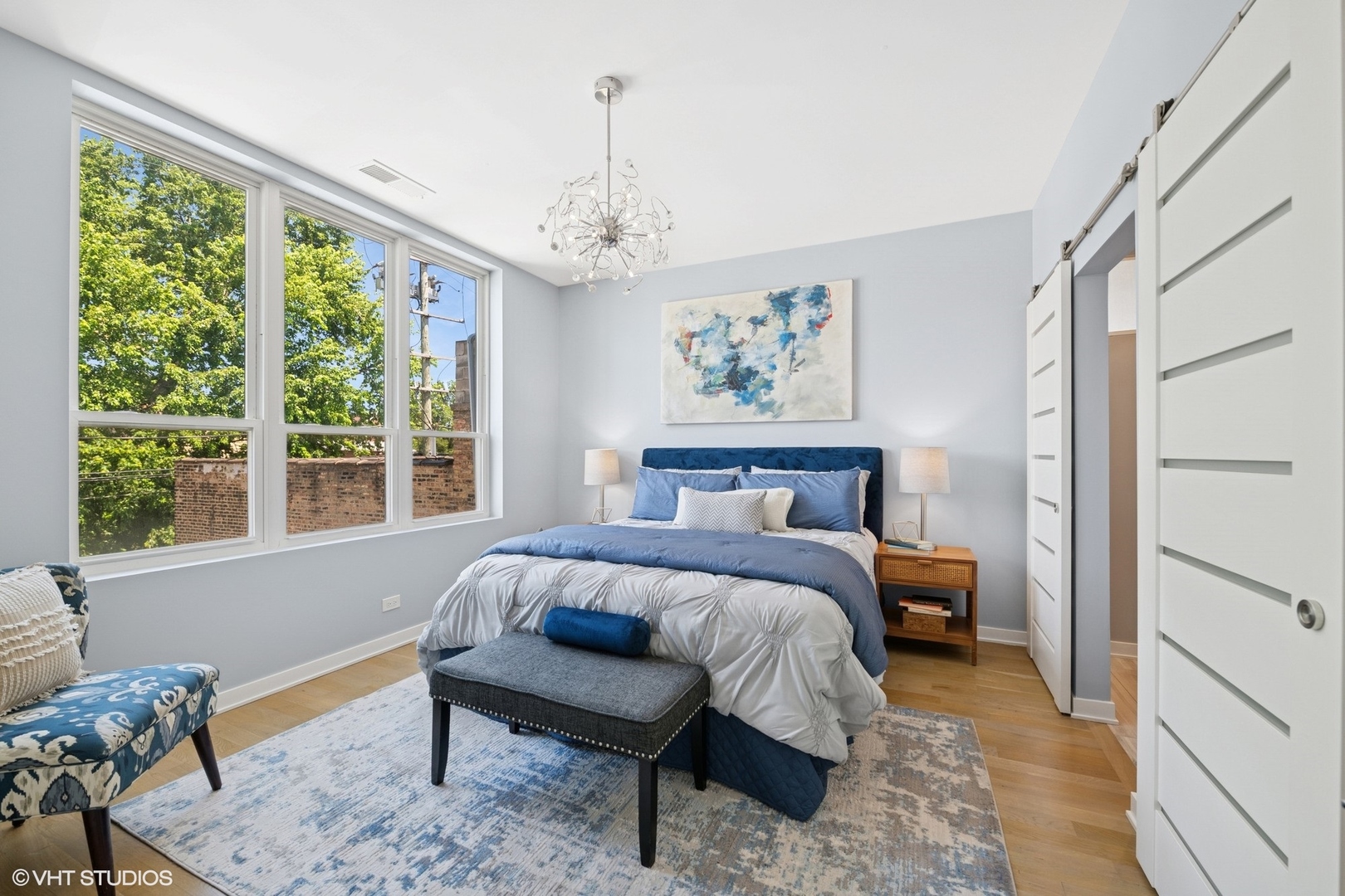 1708 W CERMAK Road Unit: 2E