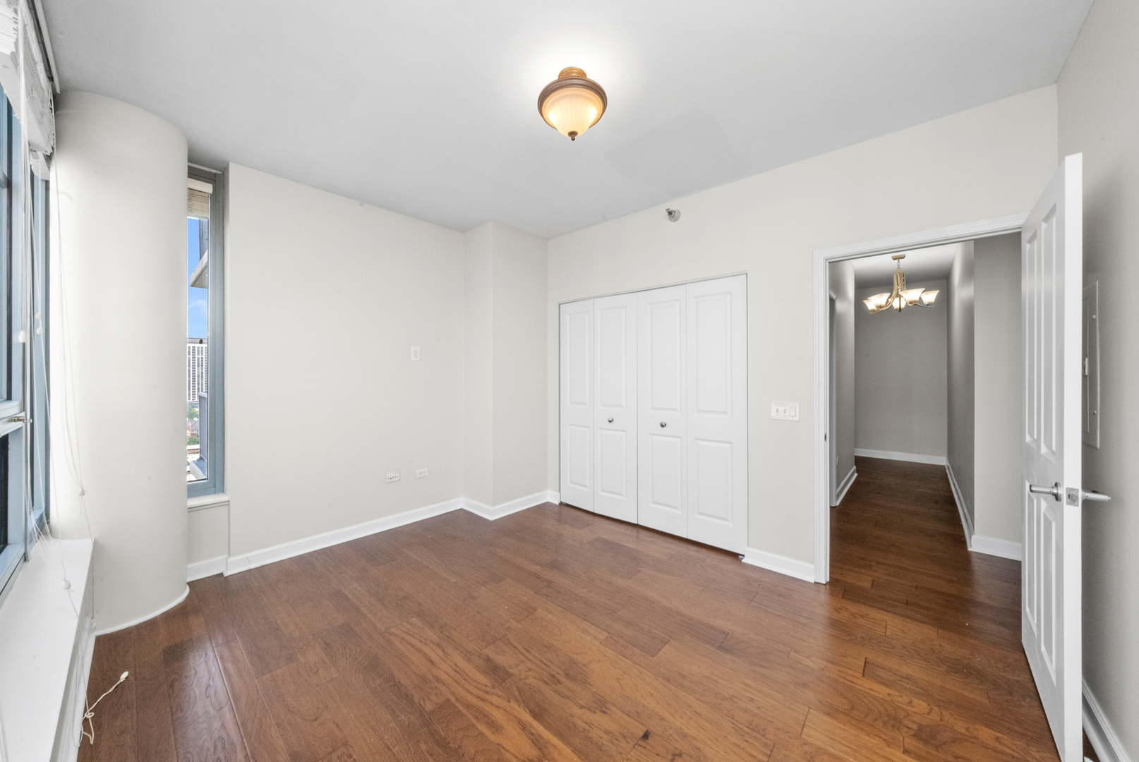 1600 S Prairie Avenue Unit: 1507